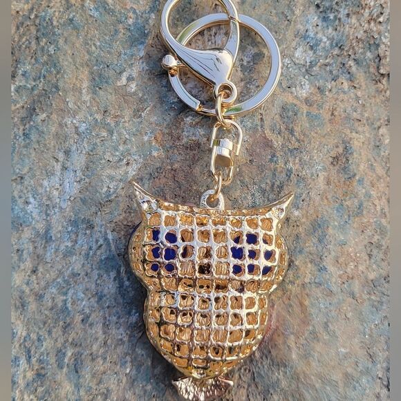 Crystal Owl Keychain - Picture 6 of 6